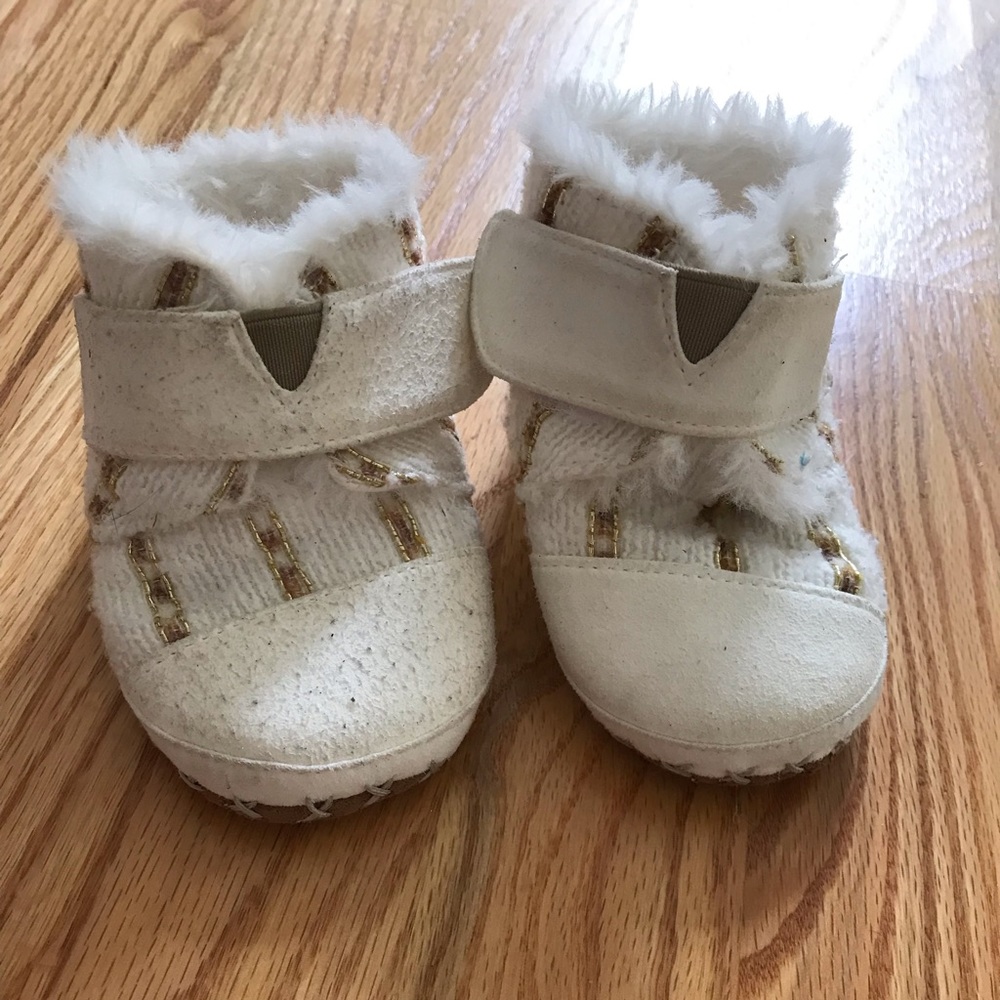 Toms booties size 4 toddler